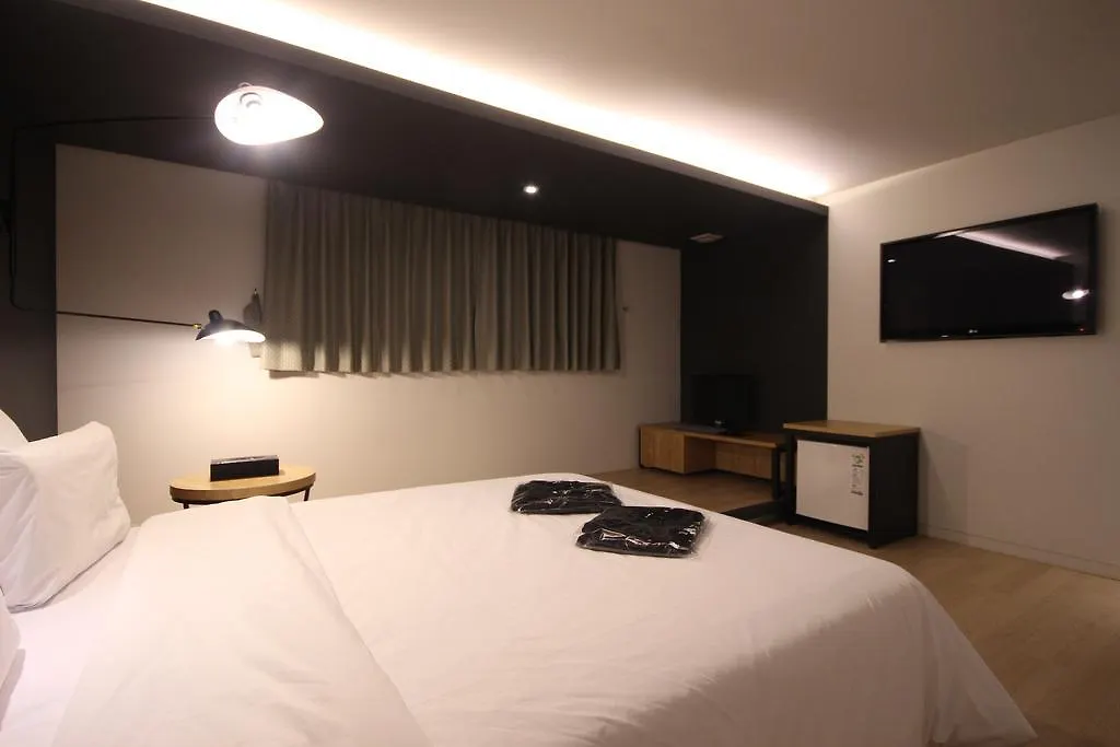 Hotel Muri Busan 2*,