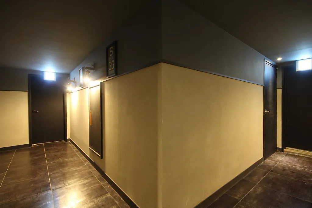 Hotel Muri Busan 2*,